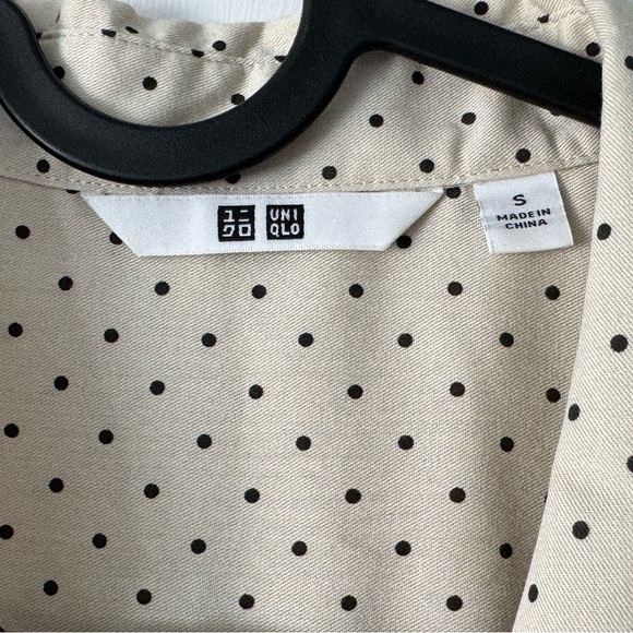 Uniqlo Rayon Printed Long-Sleeve Blouse - Picture 3 of 6
